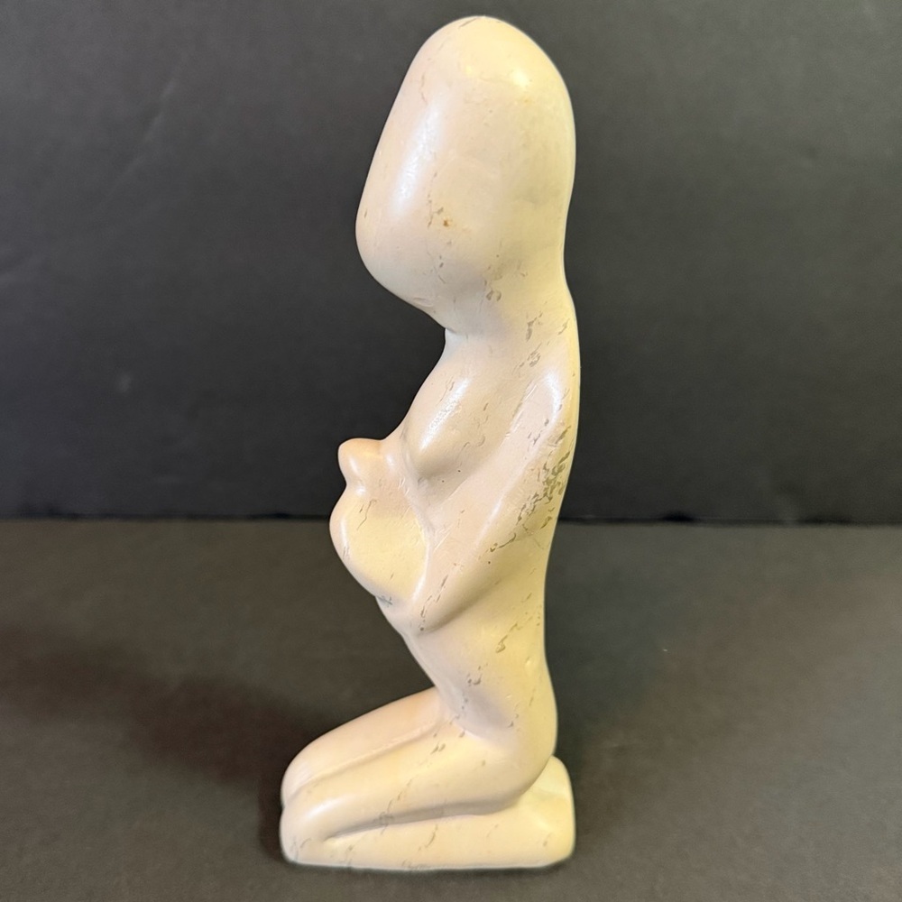 African Soapstone Carved Woman Figurine Mother Child Baby Statue Kenya Ethnic